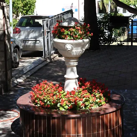 2617g アパート *